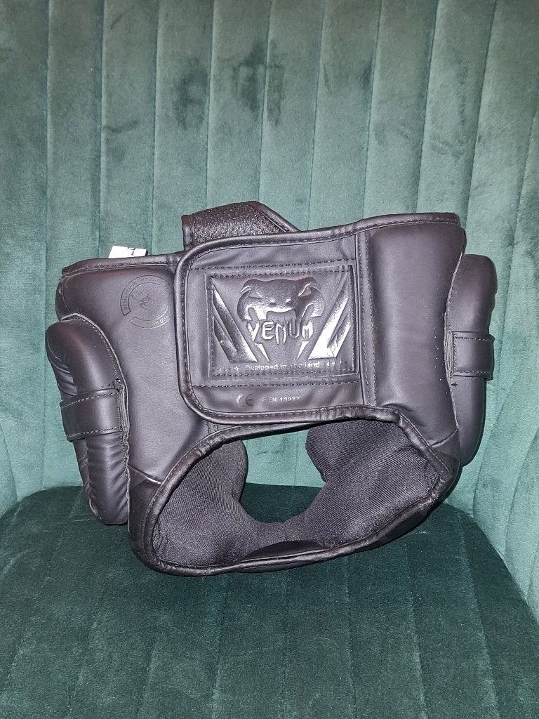Casque de protection Boxe / MMA Venum Challenger, Sports & Fitness, Enlèvement, Comme neuf, Autres, Protection pour arts martiaux