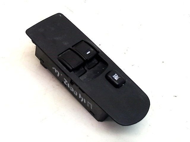 RAAMSCHAKELAAR Mitsubishi Colt (Z2 / Z3) (|MR587959|), Gebruikt, Mitsubishi