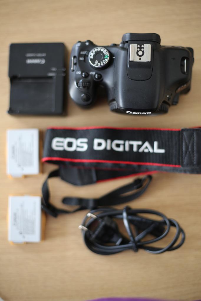 Canon T3i, Enlèvement, Comme neuf, Reflex miroir, Canon