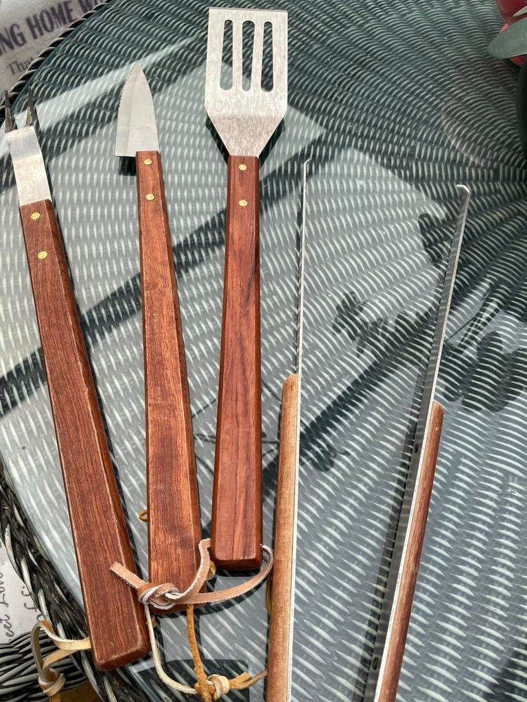 Barbecue, Ophalen, Nieuw