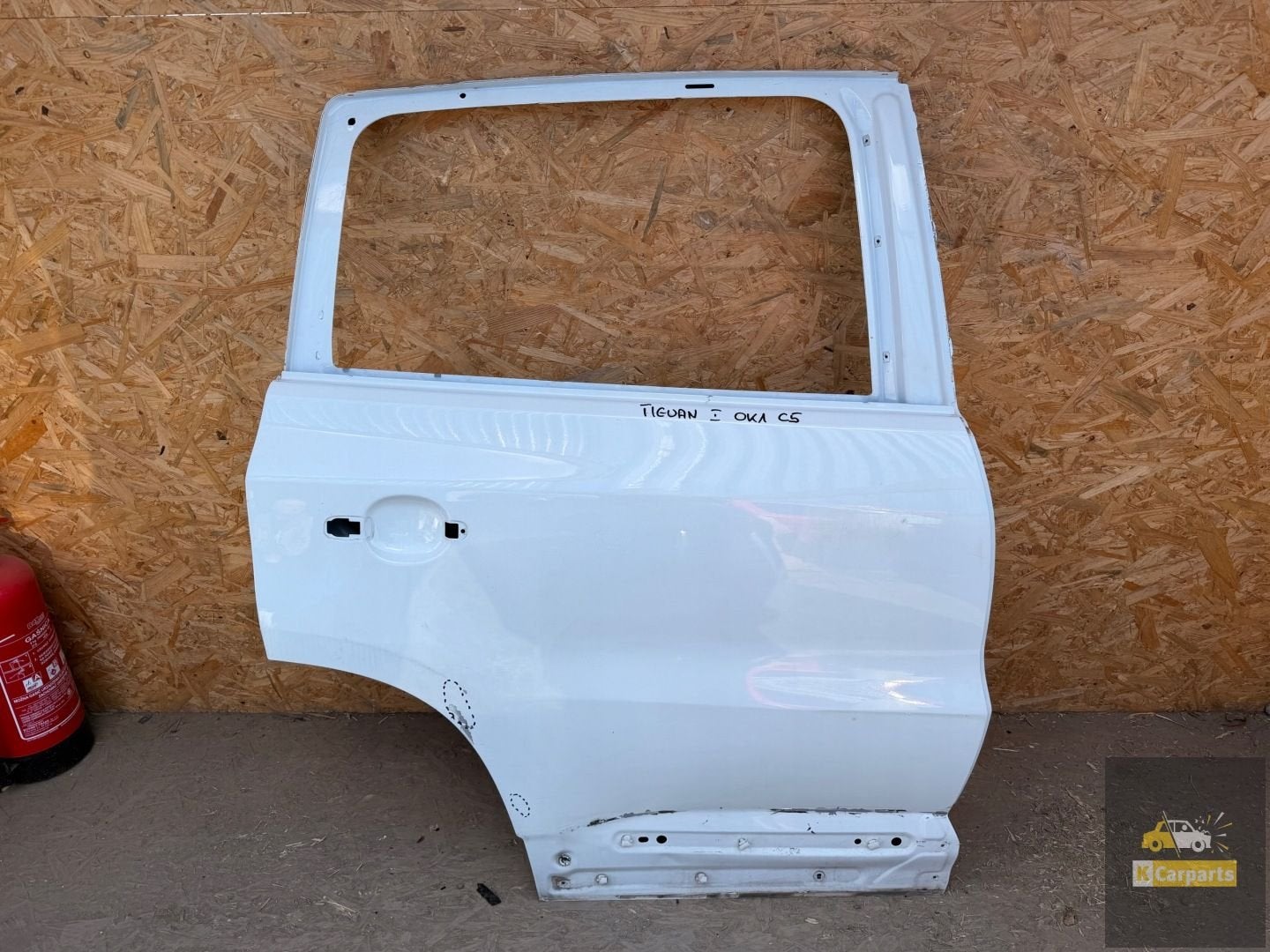 VW Tiguan I 2007-2016 rechter achterdeur, Gebruikt, Volkswagen AG, Vw@volkswagen.de, Berliner Ring 2
38440  Wolfsburg, DE