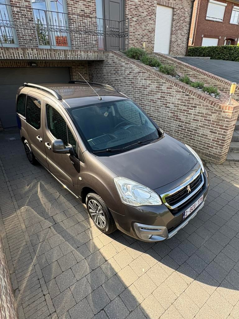 Partner teepee, Voorwielaandrijving, Euro 5, Overige kleuren, Particulier