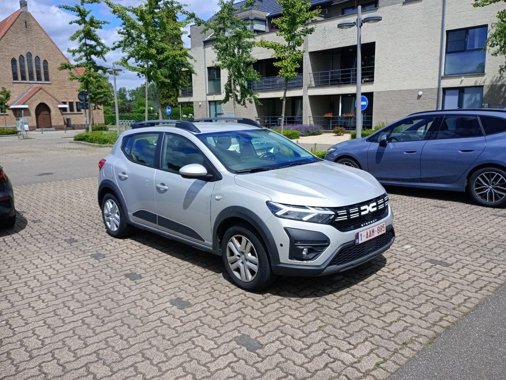 Dacia Sandero STEPWAY  met Total Packs, Autos, Dacia, Phares entièrement LED, Argent ou Gris, Achat, Euro 6