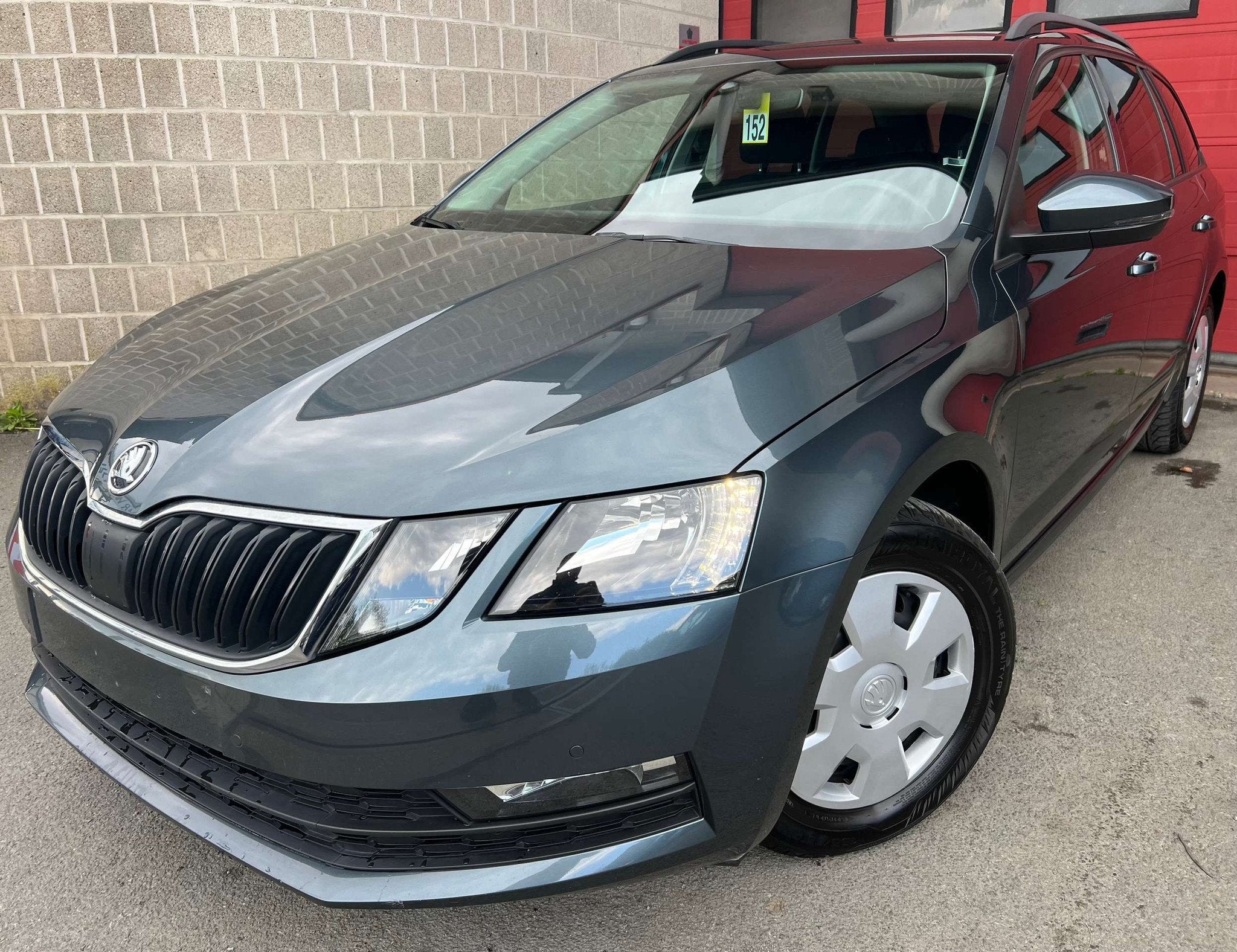 Skoda Octavia SW 1.0 TSI Active + NAVI + CAR-PASS + CLIM, Argent ou Gris, Achat, Euro 6, Entreprise