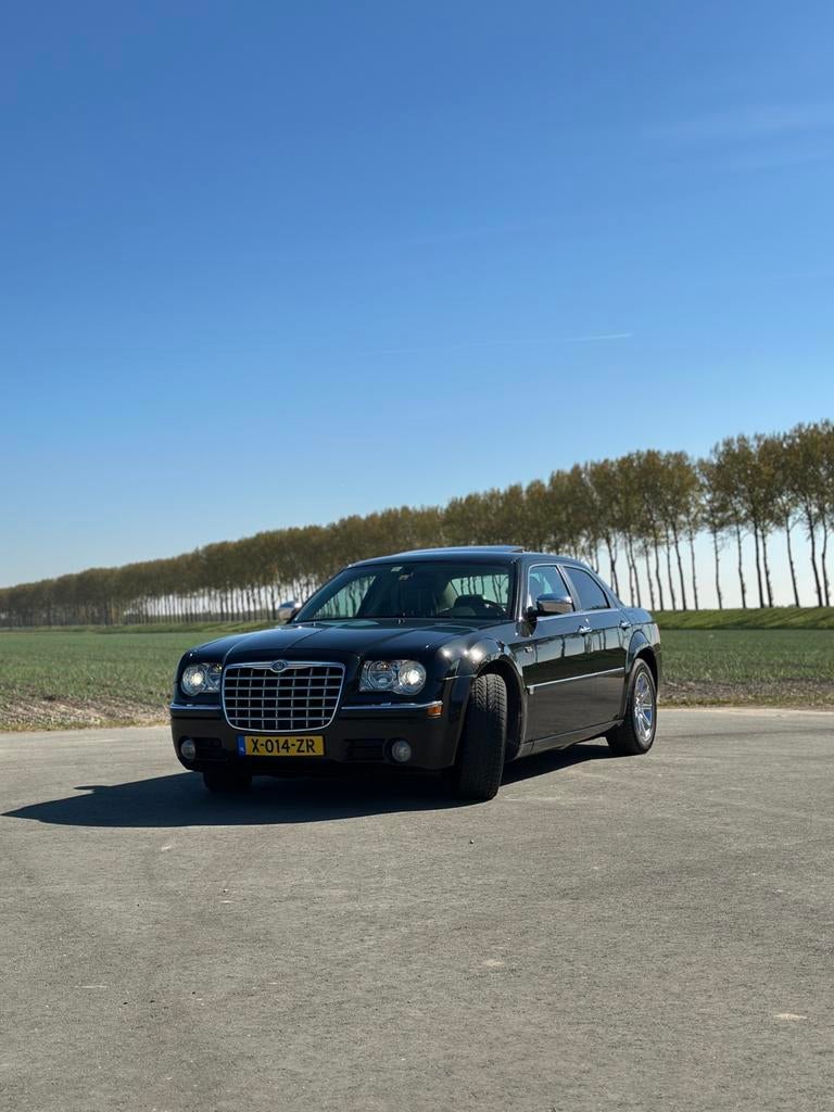 Chrysler 300C 5.7 HEMI V8 LPG | Pano | Luxe | 340 PK, Autos, Chrysler, Particulier, 300C, ABS, Phares directionnels, Airbags, Air conditionné
