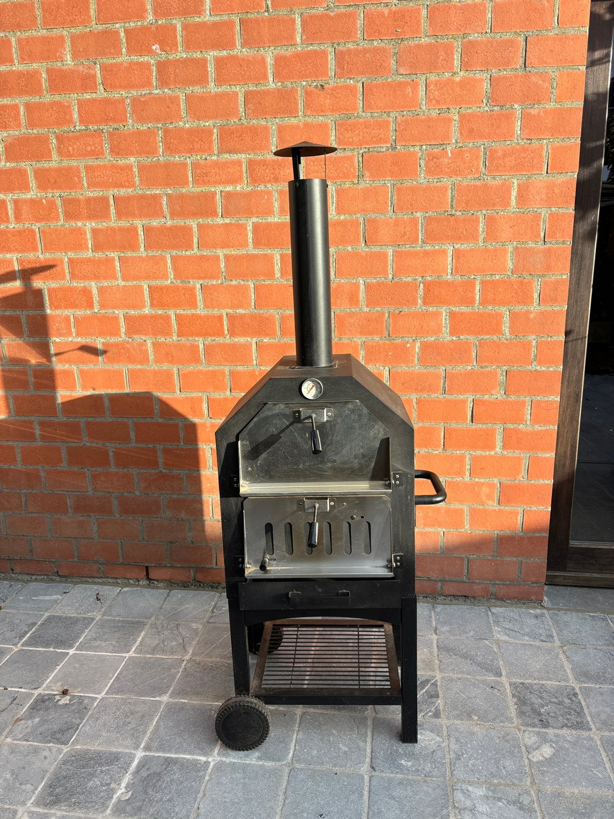 Pizzaoven op hout, Tuin en Terras, Ophalen, Zo goed als nieuw