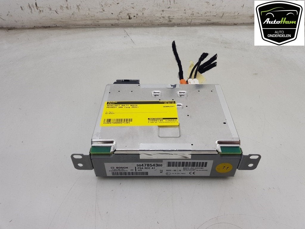 ORDINATEUR MULTIMEDIA Peugeot 208 II (UB / UH / UP), Autos : Pièces & Accessoires, Utilisé, Peugeot