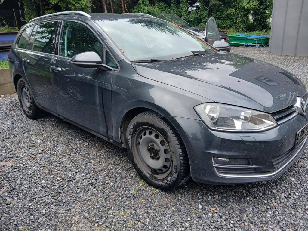 Volkswagen golf 7, 1600 cc, Parkeersensor, 6 deurs, Zilver of Grijs