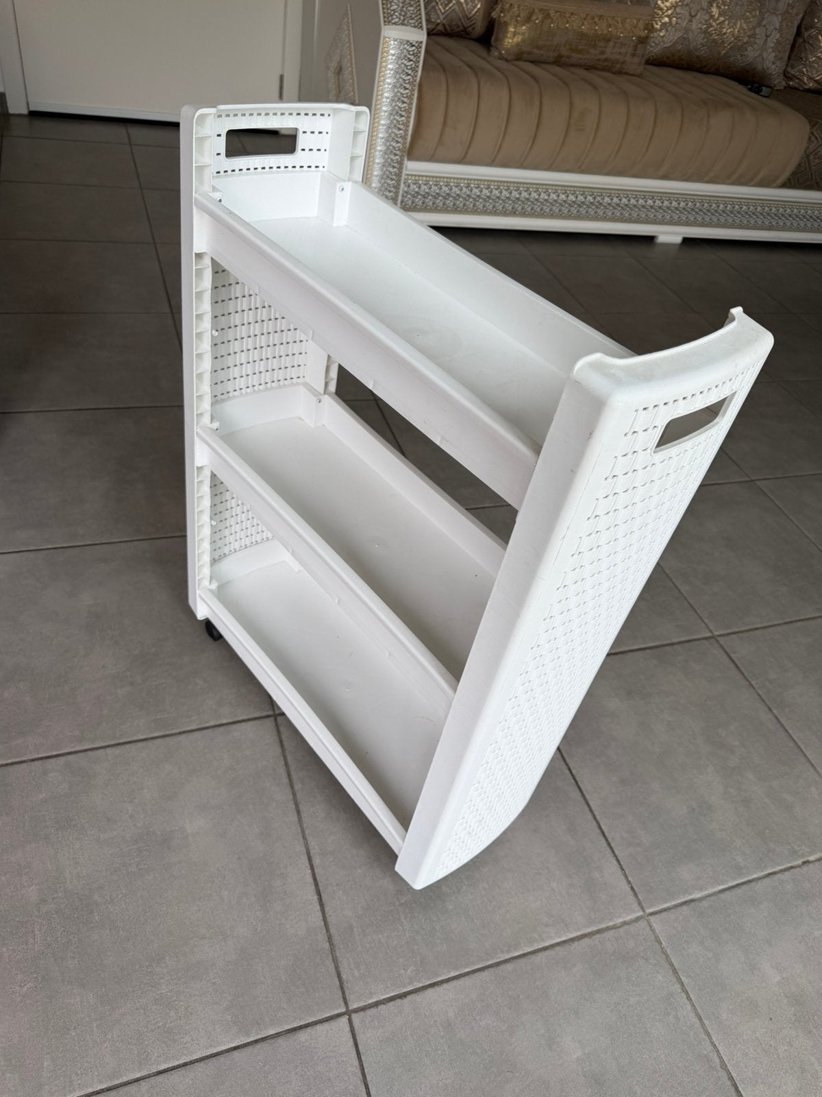 Chariot de rangement en plastique blanc à roulettes, Bricolage & Construction, Enlèvement, Comme neuf