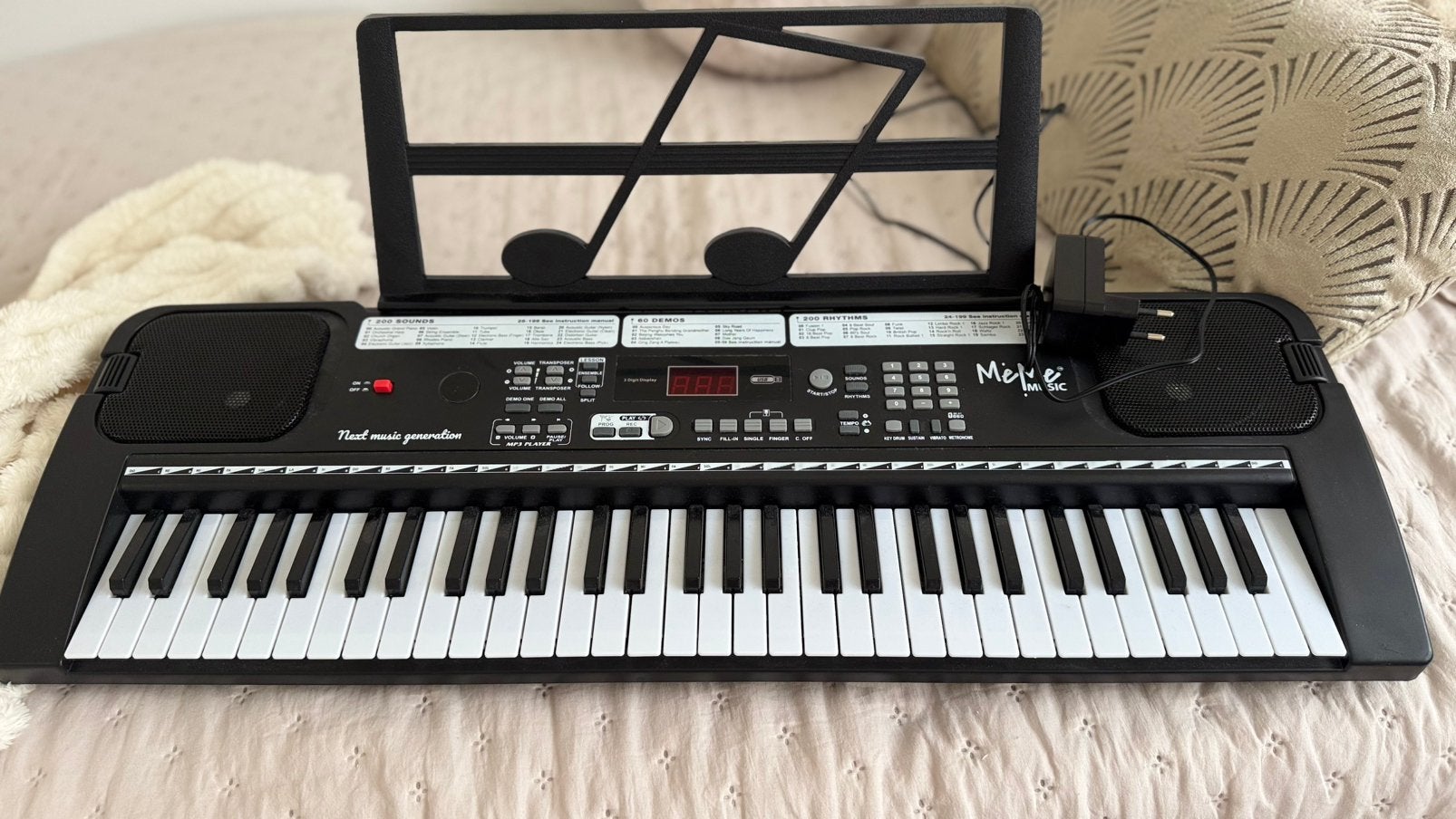 Piano, Muziek en Instrumenten, Keyboards, Ophalen, Zo goed als nieuw