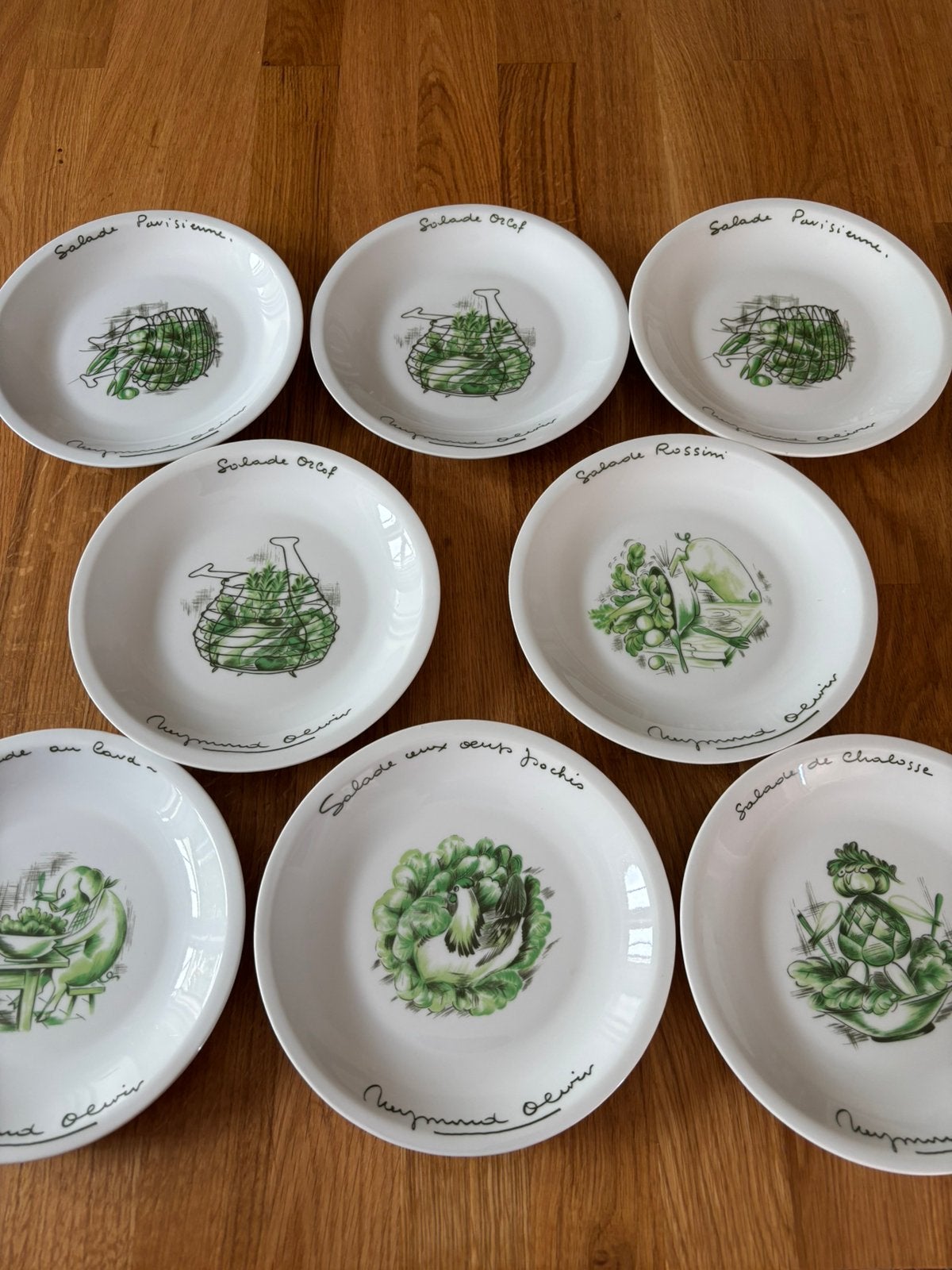 Lot 8 assiettes Raymond Oliver des Tuilerie France, Maison & Meubles, Enlèvement, Porcelaine