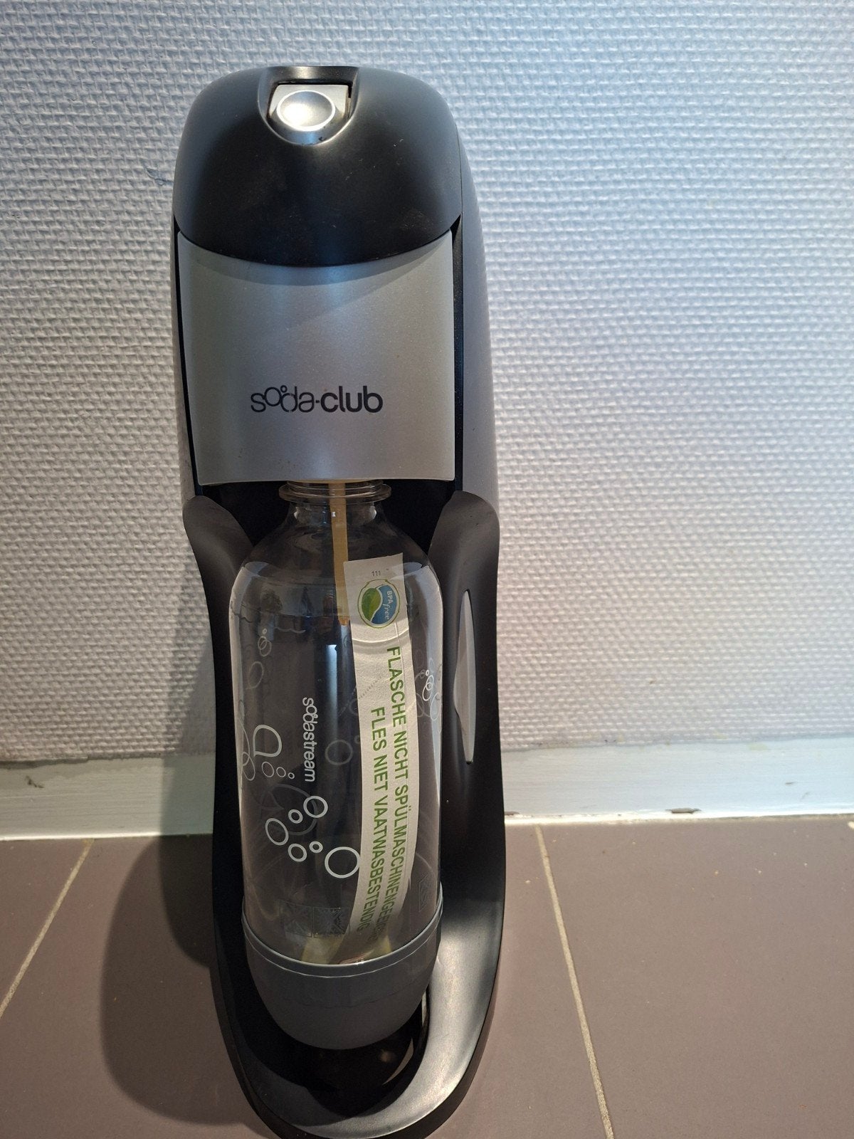 soda stream,  soda club met cilender en nieuwe fles, Elektronische apparatuur, Ophalen, Gebruikt