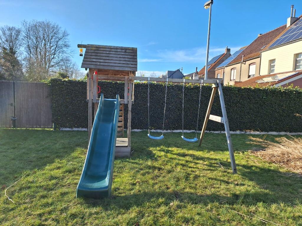 Wickey speeltoren met schommel, Kinderen en Baby's, Speelgoed | Buiten | Speeltoestellen, Ophalen, Gebruikt, Schommel