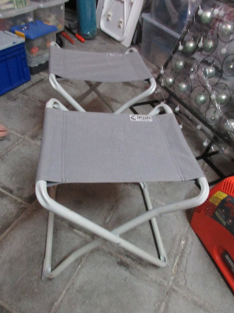 2 froyak vouwstoelen met tafel blad (outdoor gear), Ophalen, Zo goed als nieuw