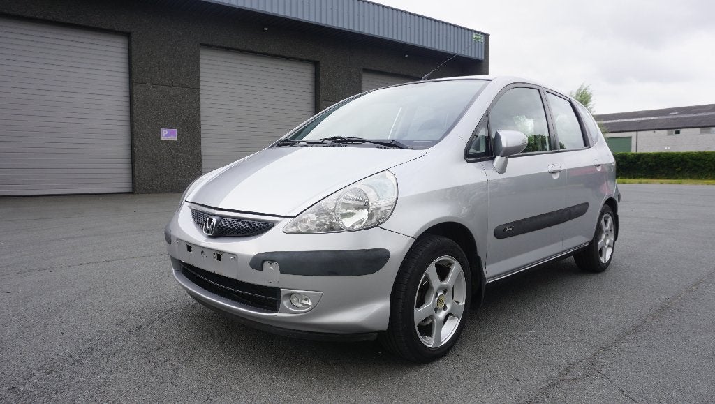 Honda Jazz 1.4i ES Sport Automaat - Airco - Navi - Gekeurd, Auto's, Honda, Dealer onderhouden, Stof, 139 g/km, Zwart