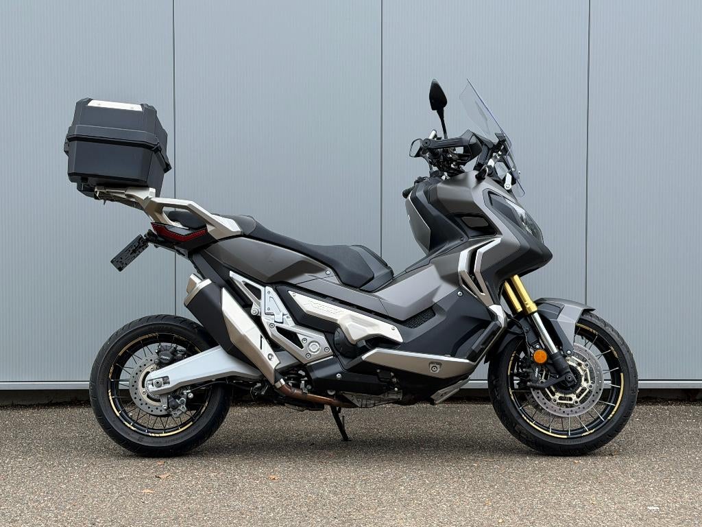 Honda X-ADV/Boîtier supérieur/Sans clé/2018 - 1480 km, Permis Moto A, Scooter, Entreprise, Plus de 35 kW