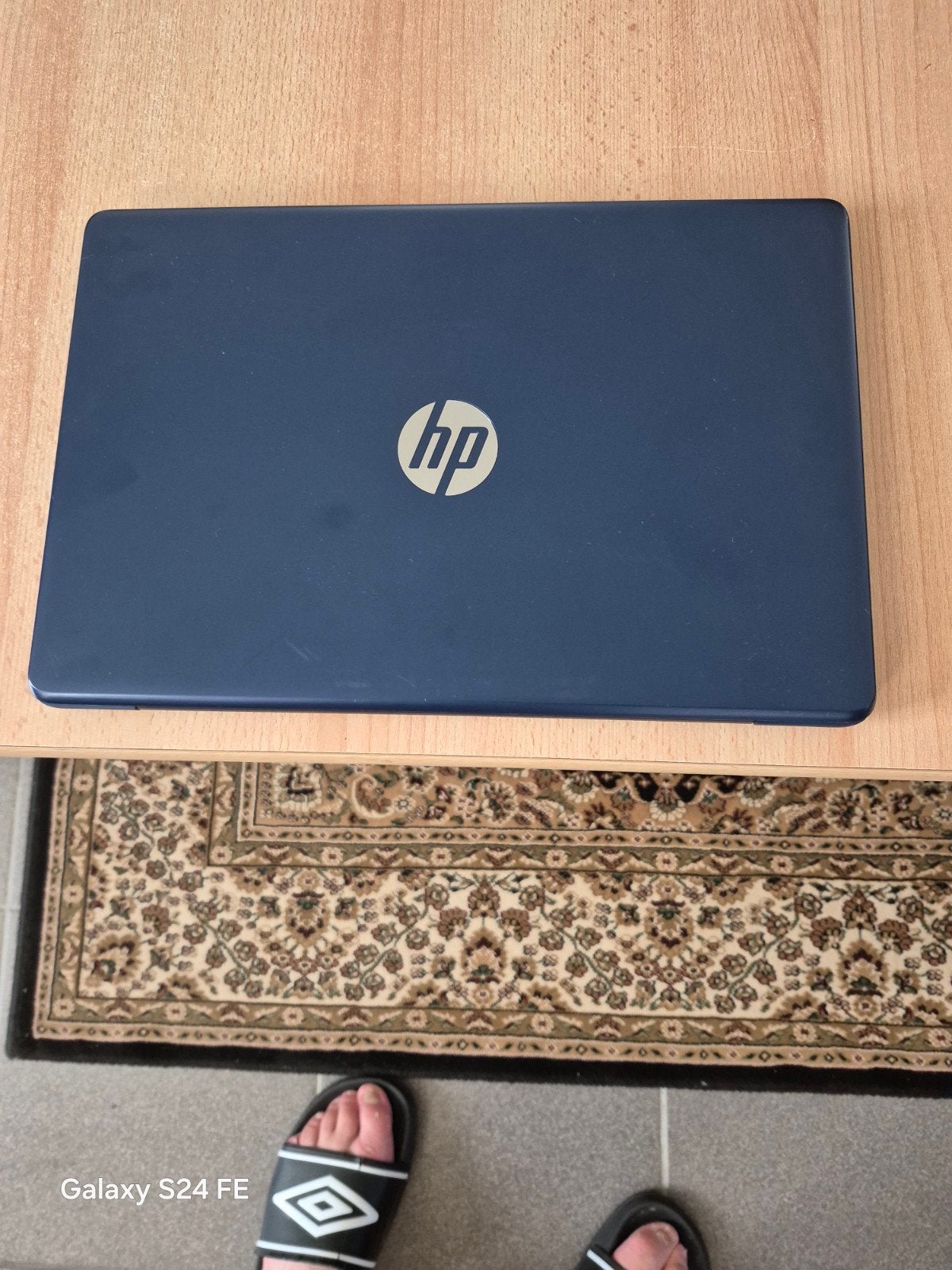 Avendre pc hp 14 pouce en Bonne etat sans chargeur, Enlèvement