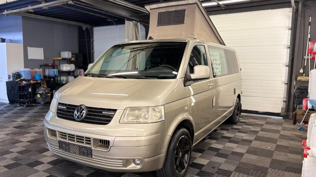 Camper T5 AUTOMATIQUE bj. 2004 Export/ Start en rijdt, Caravans en Kamperen, Mobilhomes, Bedrijf, Diesel, Automaat, Ophalen