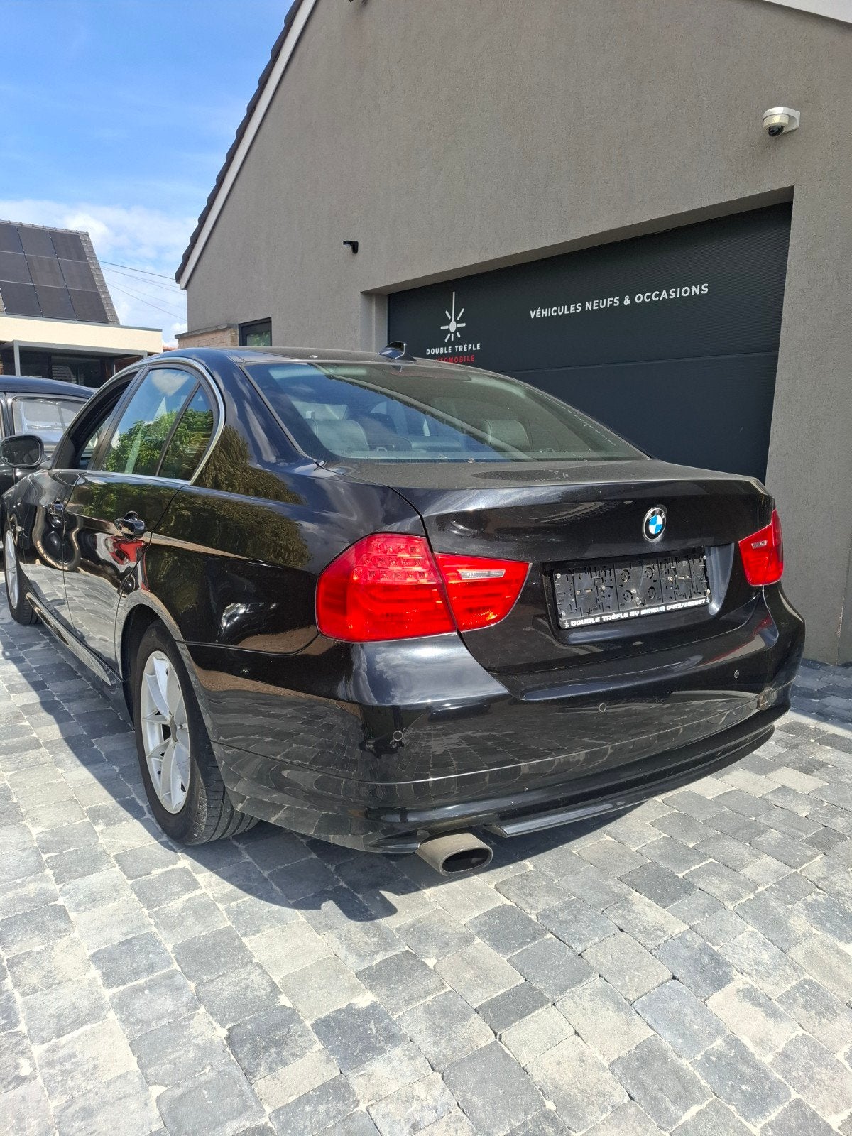 bmw 318i 2010 euro 5 boîte auto, Automaat, Zwart, 4 cilinders, Zwart