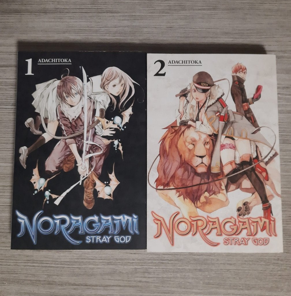 Norgami: Stray God - Volume 1 en 2 (Engelstalig), Adachitoka, Ophalen of Verzenden, Zo goed als nieuw, Meerdere stripboeken