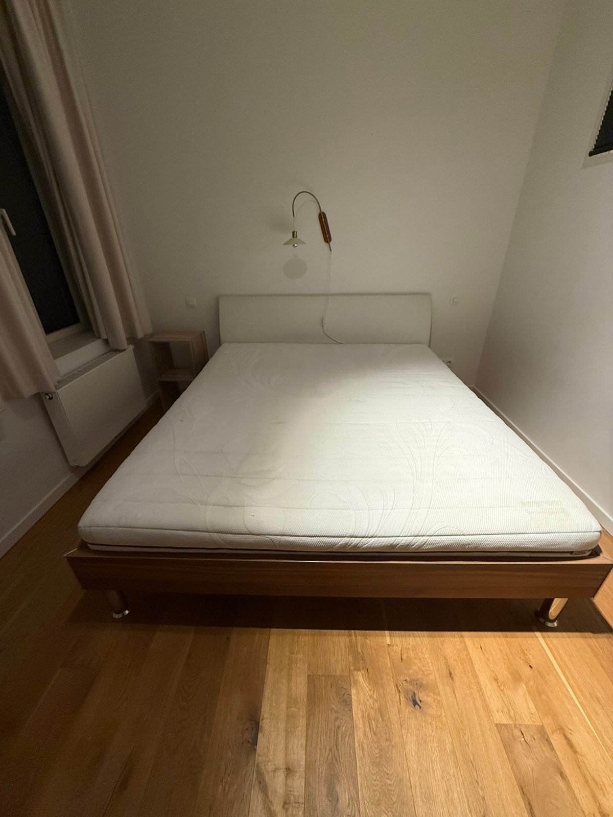 Dubbelbed met matras (MOET SNEL WEG), Ophalen, Gebruikt, Tweepersoons, 180 cm