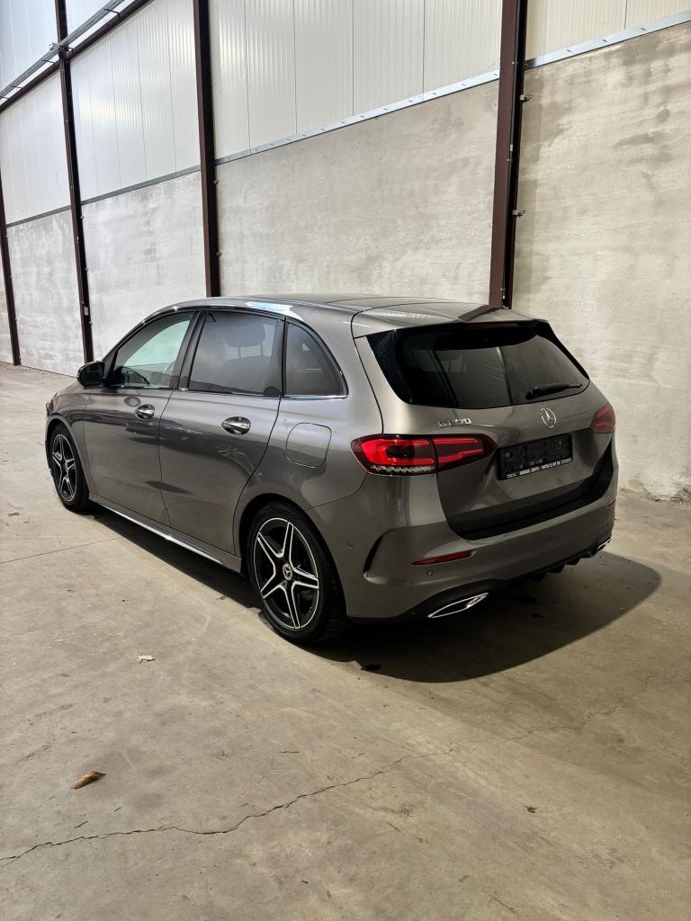 Mercedes B200 AMG line, Auto's, Monovolume, Euro 6, 120 kW, Bedrijf