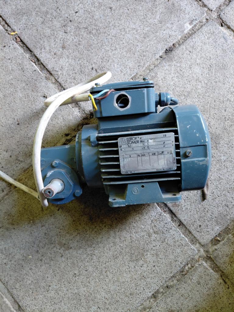 Motor, Doe-het-zelf en Bouw, Motoren, Ophalen