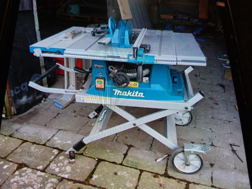 Scie sur table makita, 1200 watts ou plus, 70 mm ou plus, Enlèvement, Scie circulaire