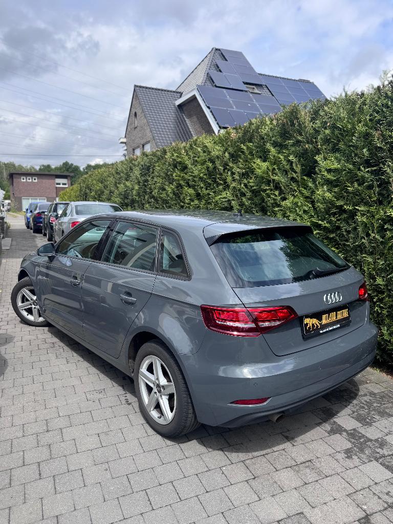 Audi A3 1.0TFSI Perfecte staat 2019, Voorwielaandrijving, Stof, Euro 6, Zwart