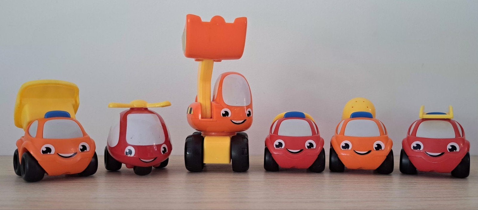 6 petits véhicules colorés de la gamme Smoby Vroom, Enfants & Bébés, Enlèvement, Comme neuf
