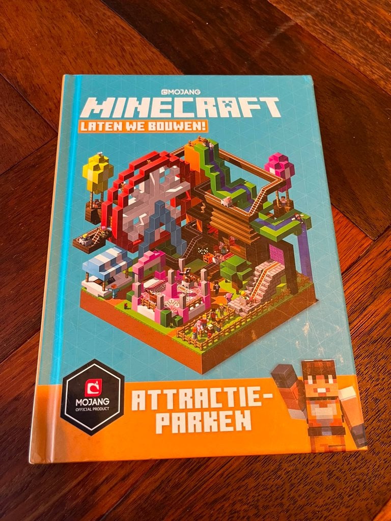 minecraft attractieparken, Ophalen of Verzenden, Zo goed als nieuw, Fictie