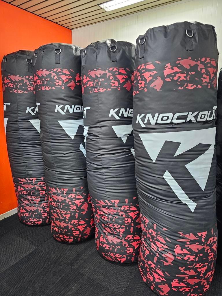 Mega Boxing bags, Ophalen