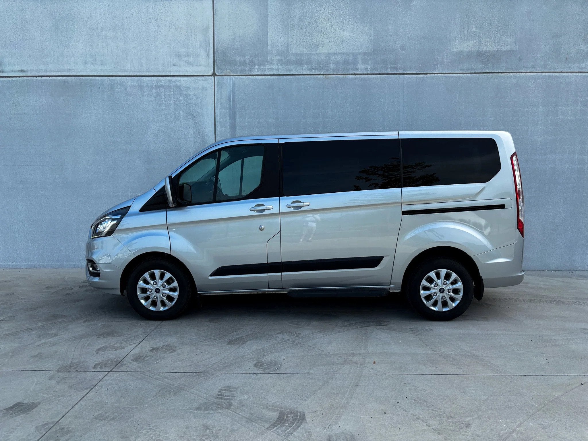 Ford Tourneo Custom 320S | Leasing, Autos, Achat, Euro 6, Entreprise, Capteur de lumière