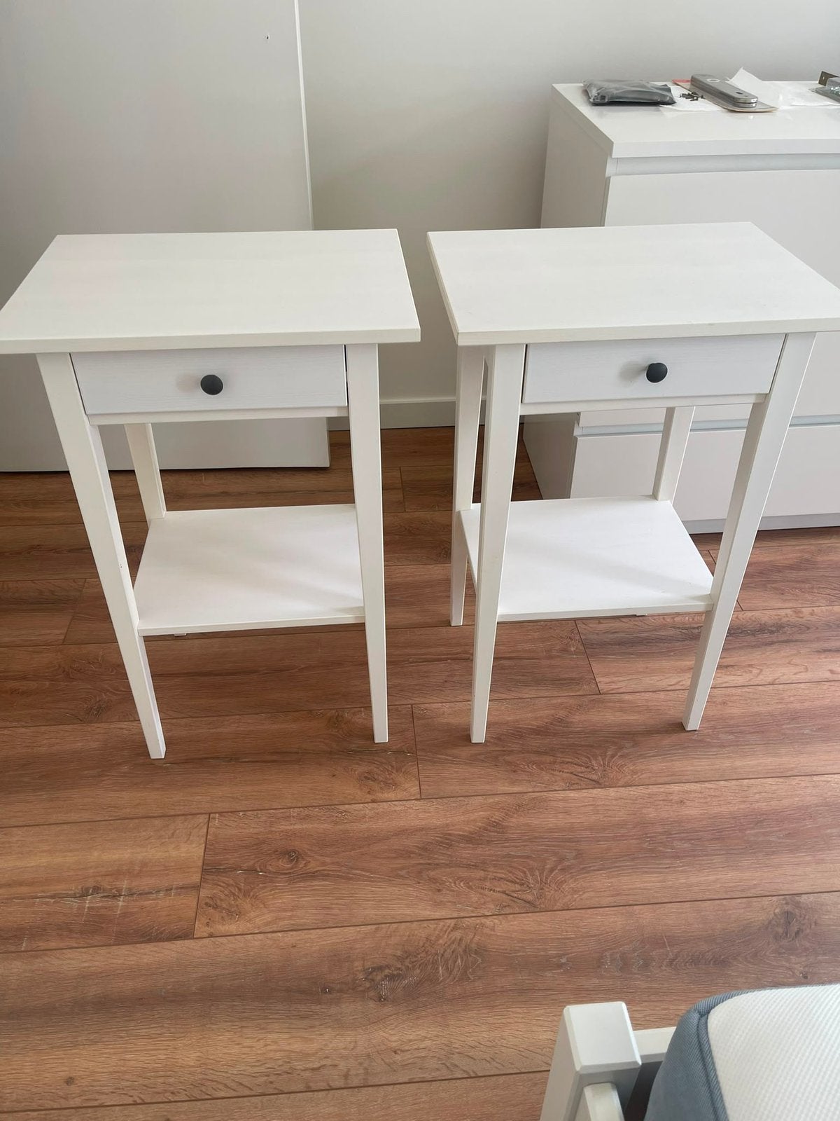 Nachtkastjes Ikea Hemnes 2 stuks, Ophalen, Zo goed als nieuw