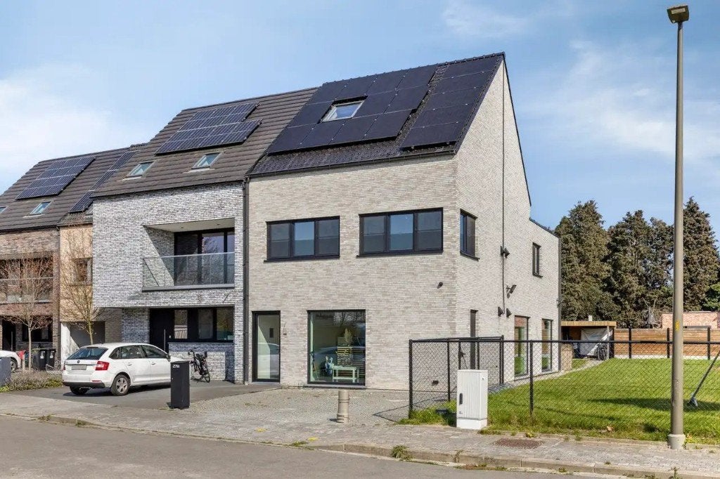 Praktijkruimtes te huur - vrije beroepen nabij E19 Mechelen, Immo, 50 m² of meer, Mechelen