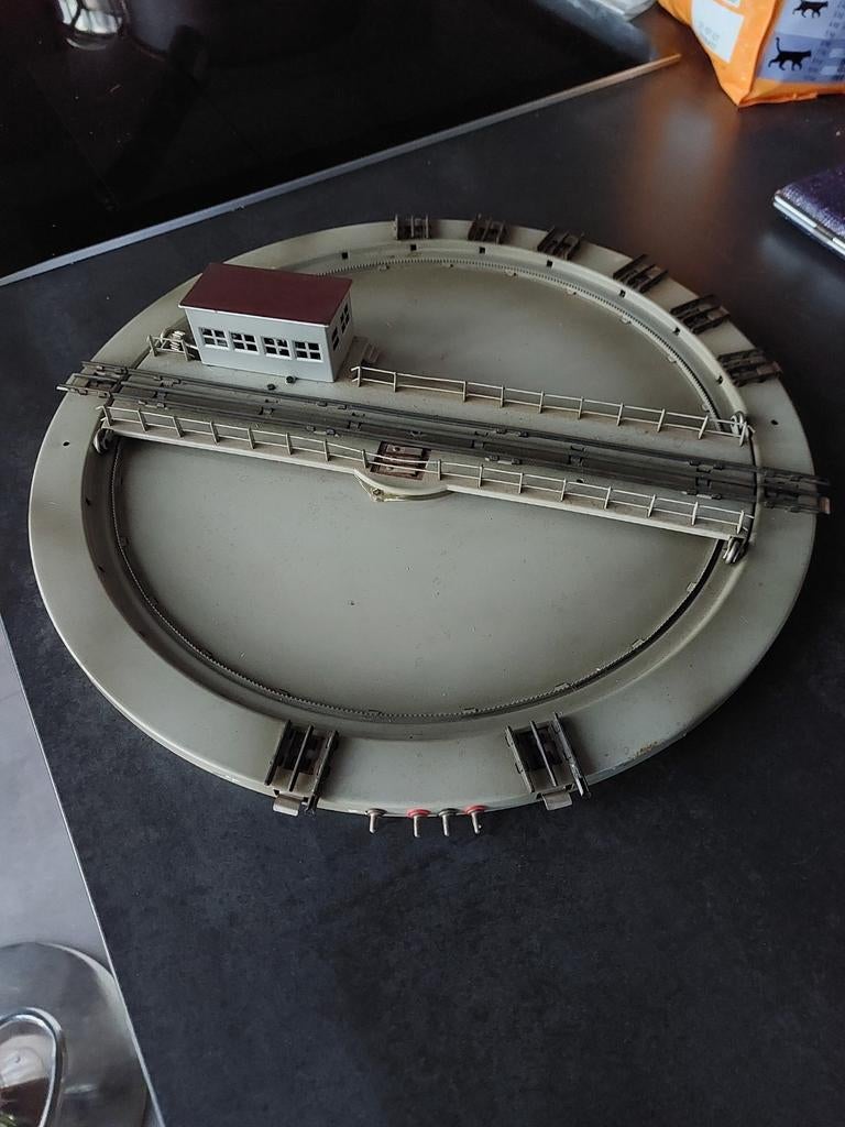 Marklin Ho, Collections, Trains & Trams