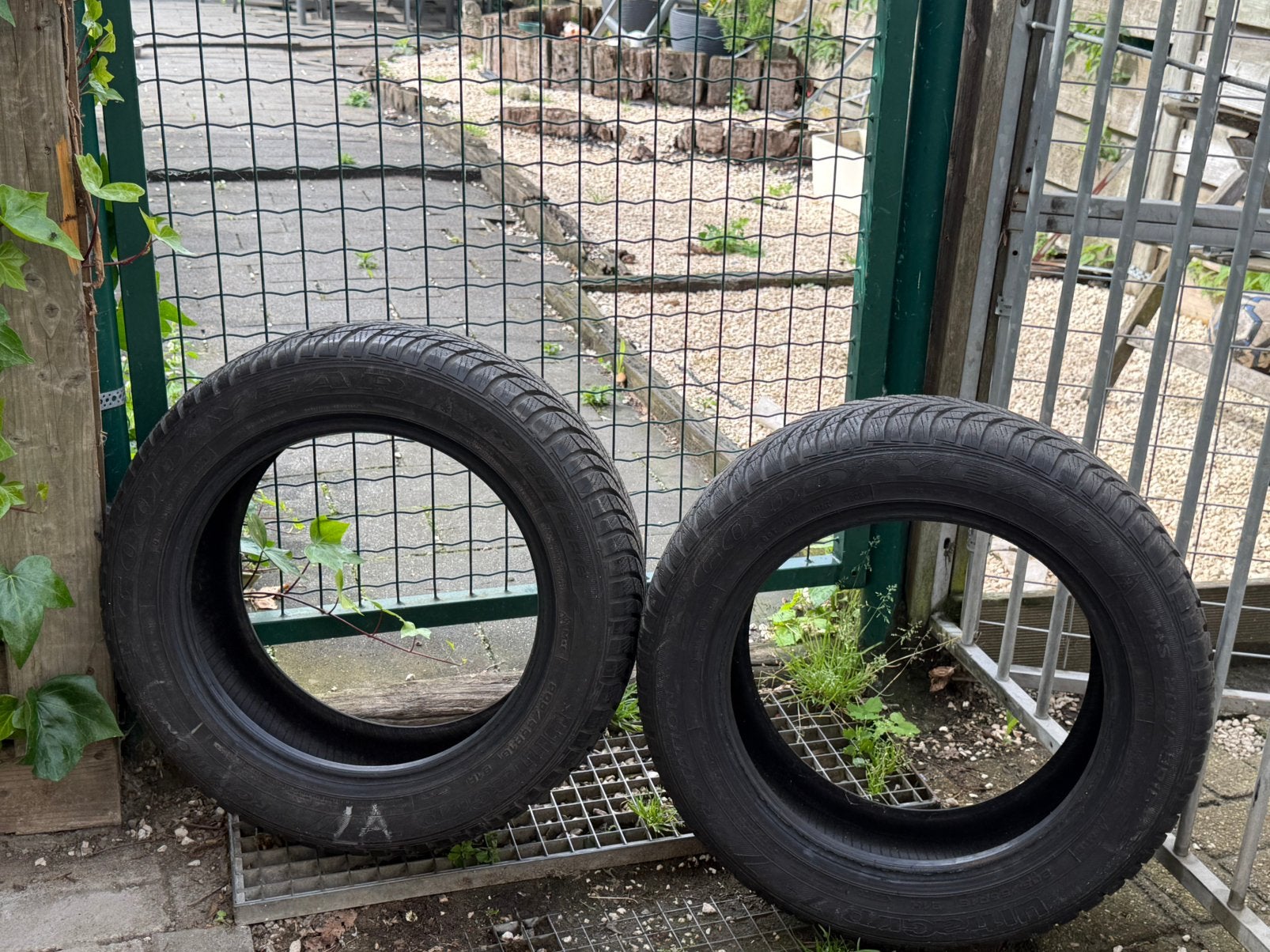 Goodyear 205/55 R16 M+S banden – Set van 2 – Goed profiel, Ophalen, Gebruikt