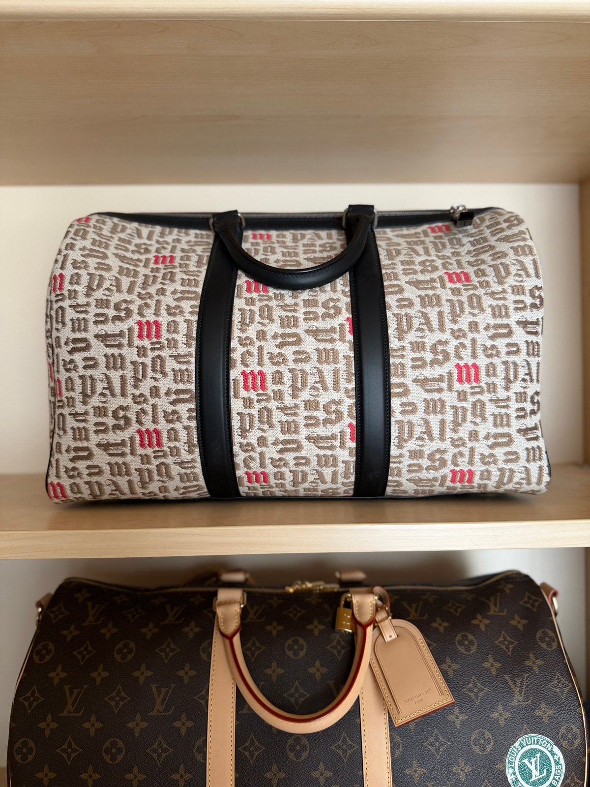 Reistas Moncler x Palm Angels limited edition, Ophalen, Nieuw