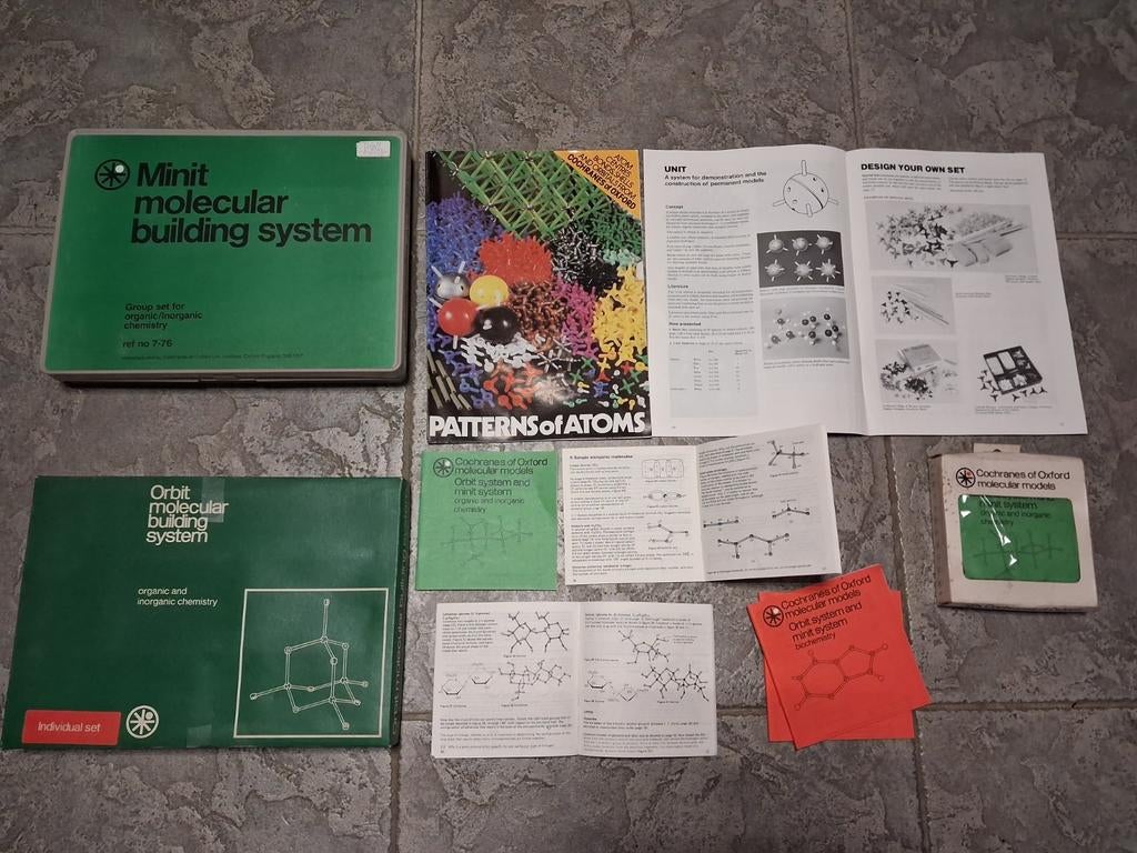 Molecuulbouwset van Cochranes of Oxford. Ltd uit 1972., Ophalen of Verzenden