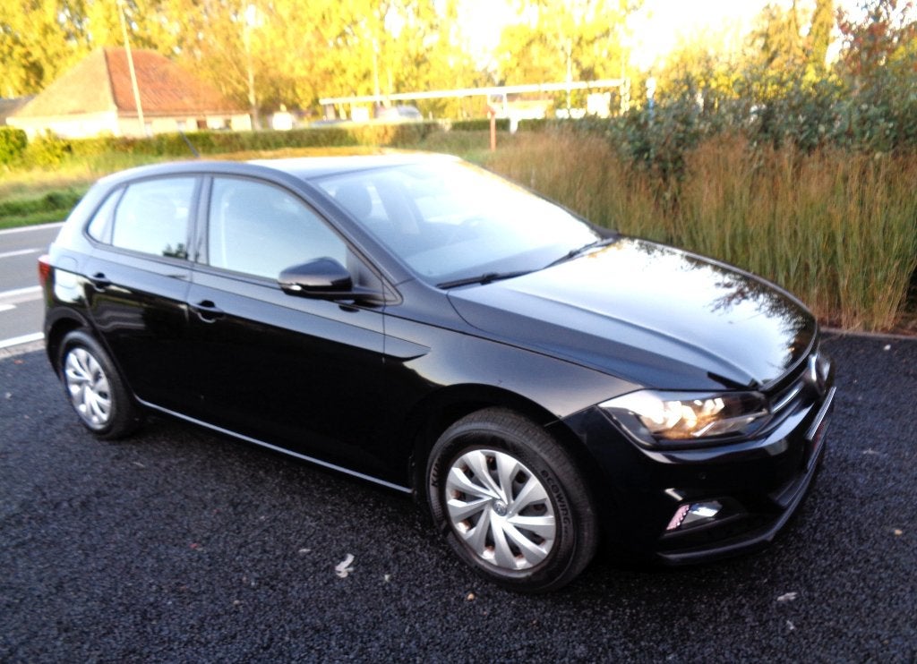 Volkswagen Polo 1.0i/Sensoren/Carplay/Garantie, Auto's, Stof, Euro 6, Parkeerassistent, Zwart