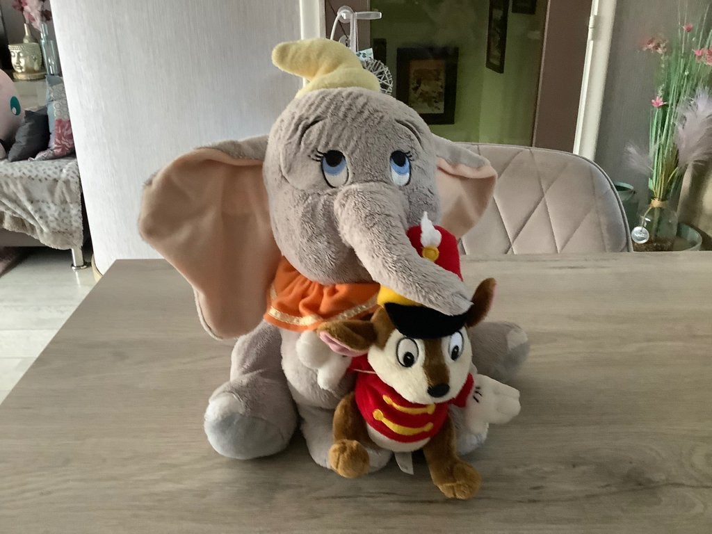 Disney Dumbo pluche knuffelset (34 cm), Disney, Grijs, Ophalen of Verzenden, Zo goed als nieuw