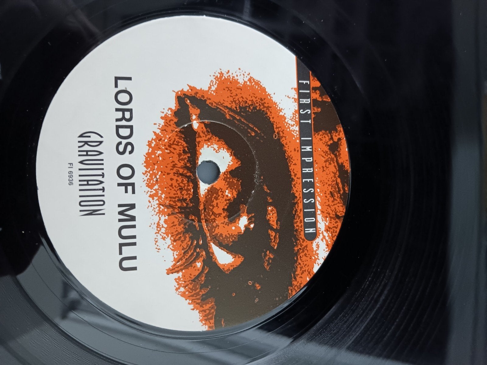 Lords Of Mulu - Graviation - Drum 'n bass, Gebruikt, Ophalen of Verzenden, Beschermende buitenhoes, 12 inch
