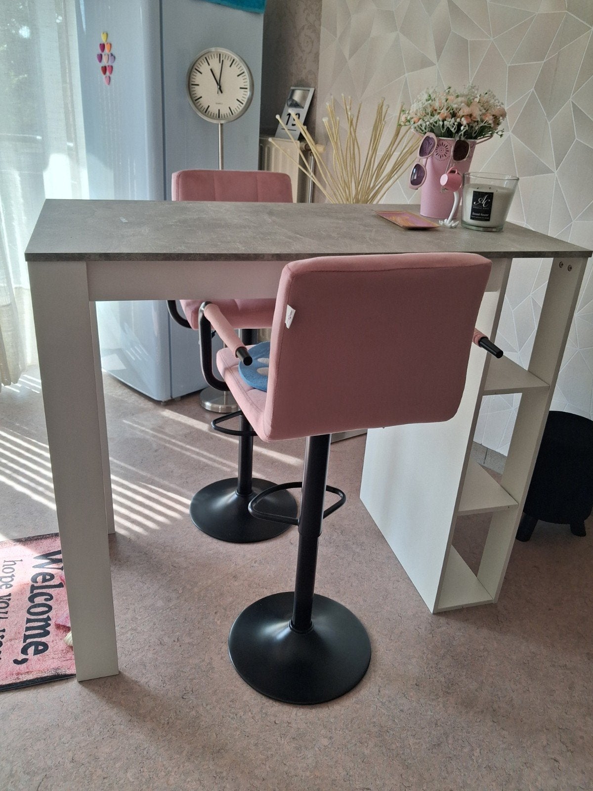 te koop bartafel in wit ,salontafel vierkant in beton look, Huis en Inrichting, Ophalen, Gebruikt