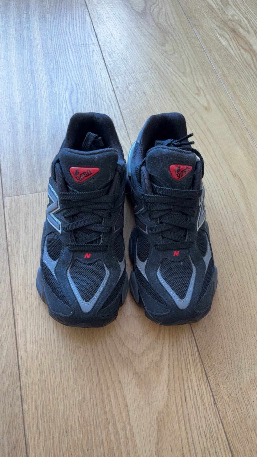 New balance 9060 noire TAILLE 36, Enlèvement, Comme neuf