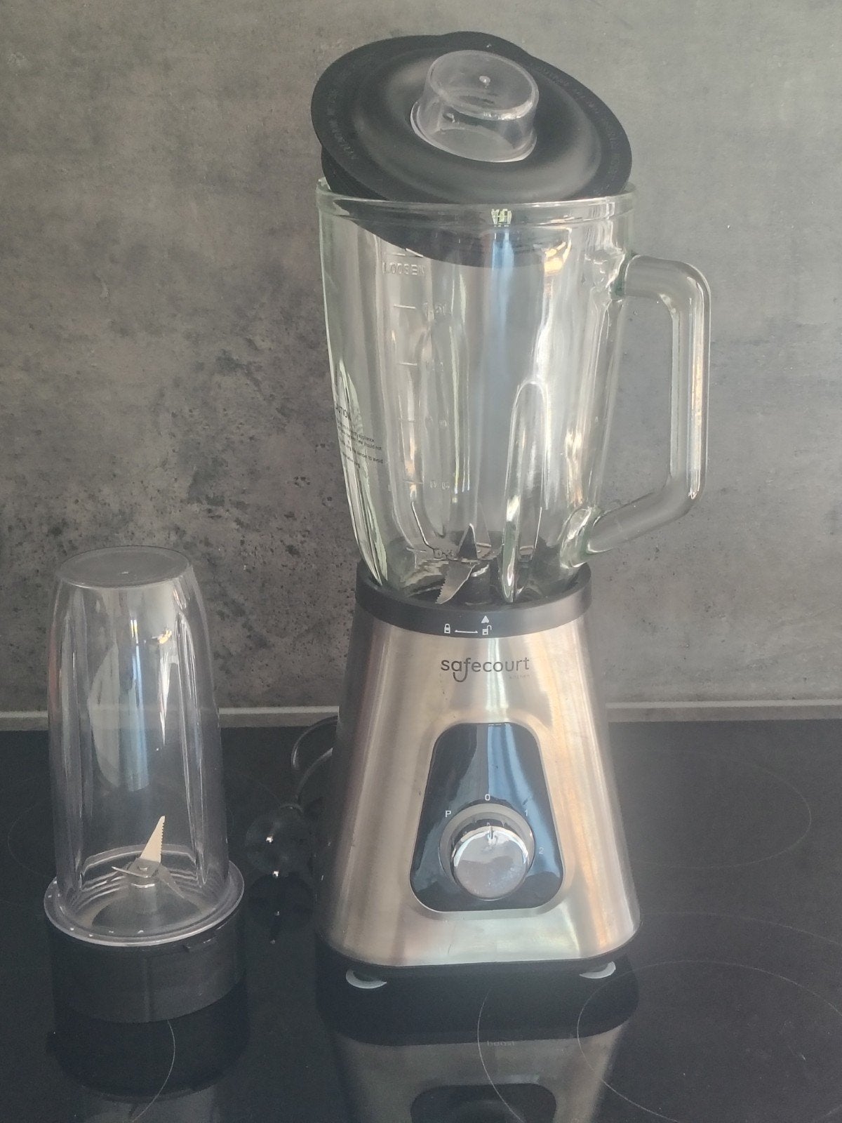 Safecourt Blender met Glazen Kan + To-Go Beker, Electroménager, Mélangeurs, Enlèvement, Utilisé, Mélangeur