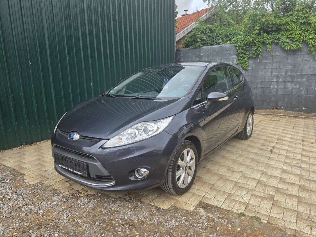 Ford fiesta prête à immatriculer, garantie, Essai à domicile, Achat, Ordinateur de bord, Entreprise
