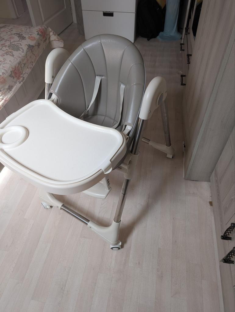 Chaise haute pour bébé, Enlèvement