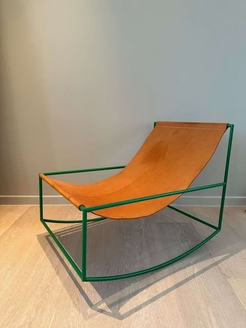 Rocking Chair Muller Van Severen, Enlèvement