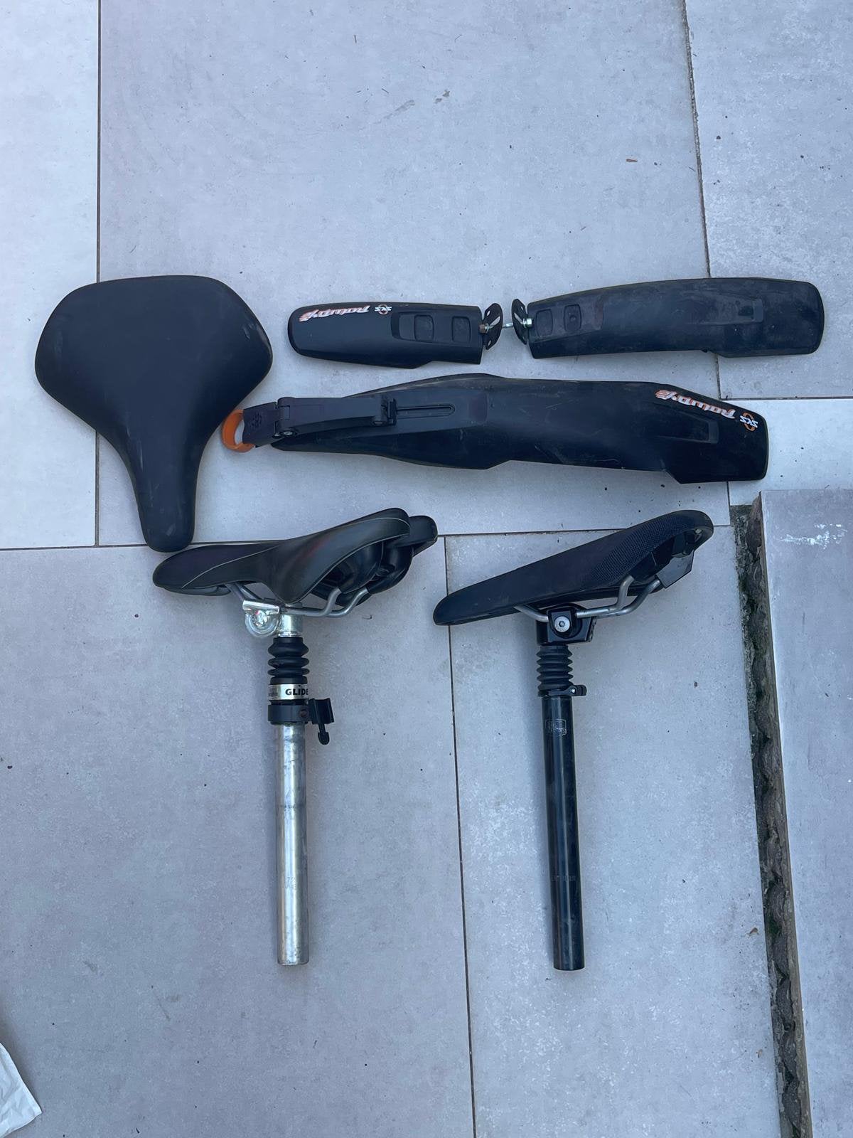Fietszadels, Fietsen en Brommers, Ophalen