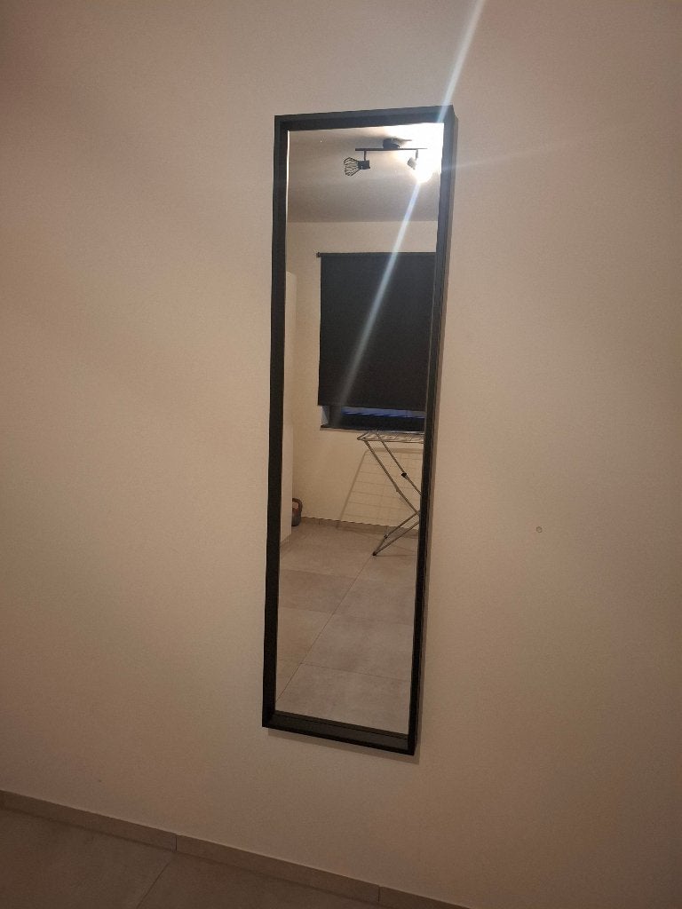 grote spiegel zwart, zo goed als NIEUW, Huis en Inrichting, Woonaccessoires | Spiegels, Ophalen, Minder dan 50 cm, Zo goed als nieuw